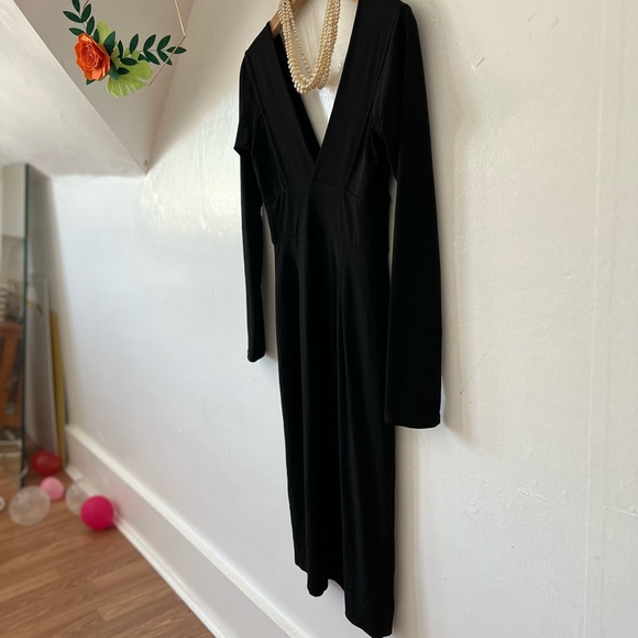 EUC Moda International S black deep v neck dress long sleeve dance date night - Picture 4 of 10